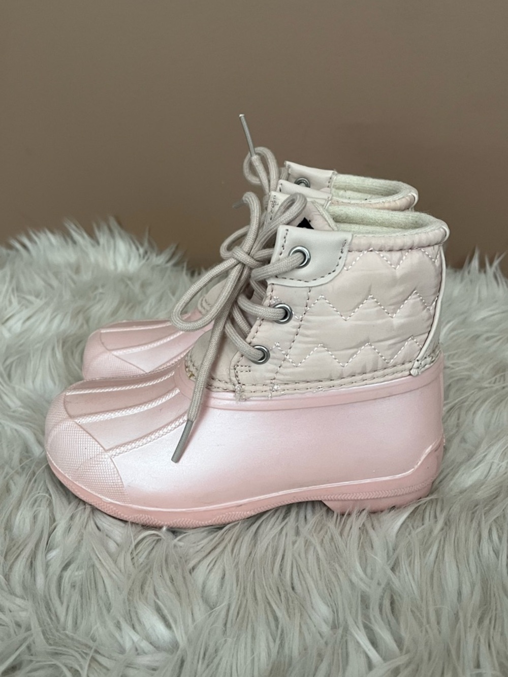 {Sperry} Quilted Duck Boots in Pink - Girls 10M